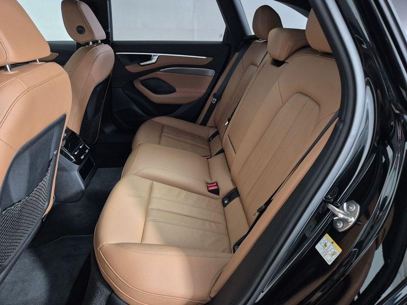 Audi A6 VI 2025 Avant Avant 2.0 e-hybrid S line edition quattro 299cv