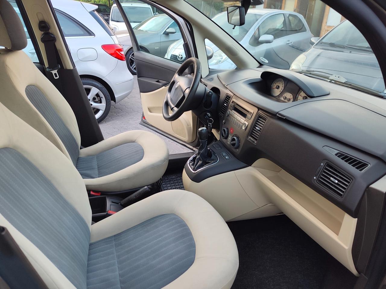 Lancia MUSA 1.3 Multijet 16V Oro