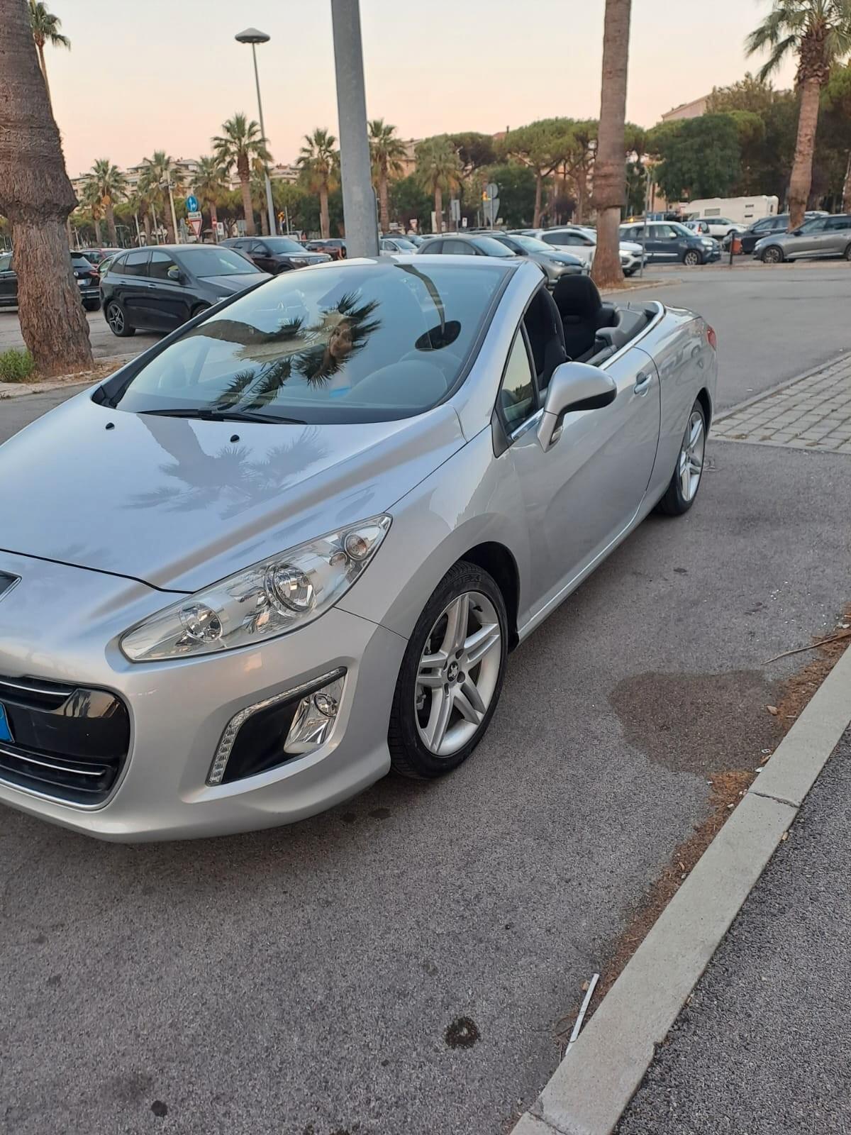Peugeot 308 2.0 HDi 163CV CC Allure