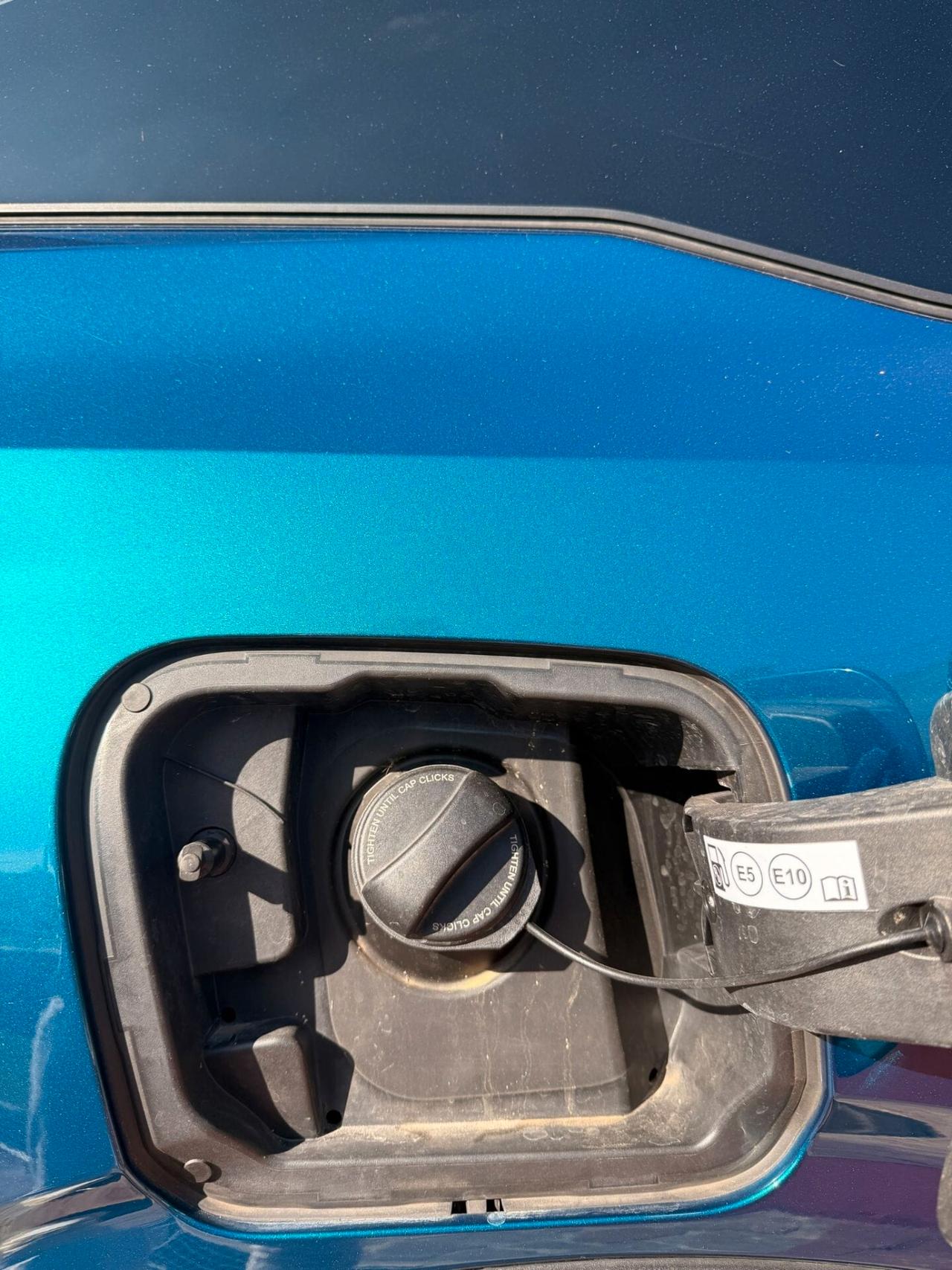 Peugeot 3008 Hybrid 136 e-DCS6 GT