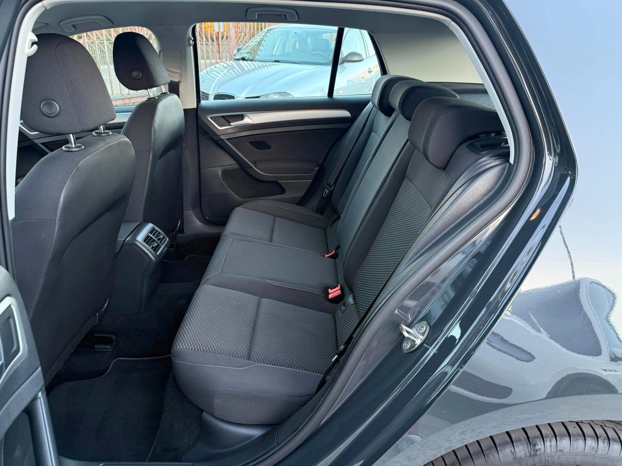 Volkswagen Golf 7.5 1.6 Tdi 116CV -CARPLAY-