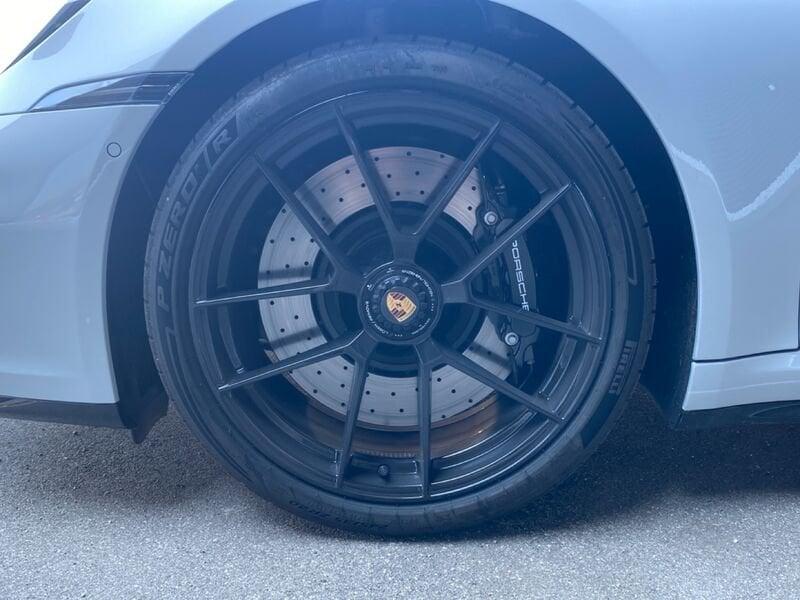 Porsche 911 911 Carrera 4 GTS Coupè 541 CV (992.2)