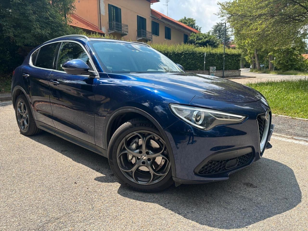 Alfa Romeo Stelvio 2.2 Turbodiesel 190 CV AT8 RWD Business