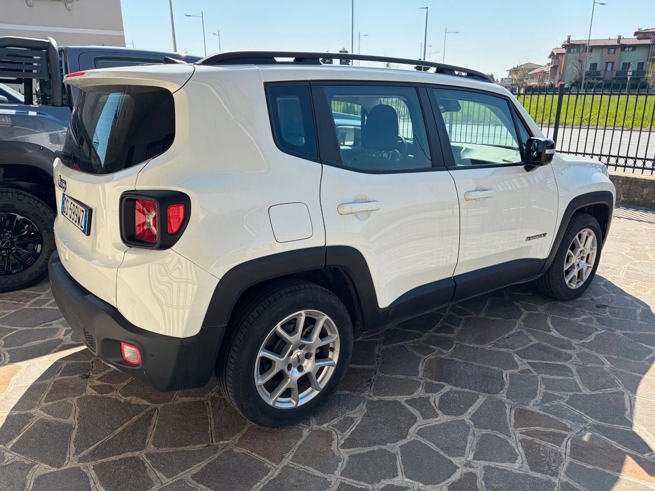 Jeep Renegade 1.5 Turbo T4 MHEV Limited