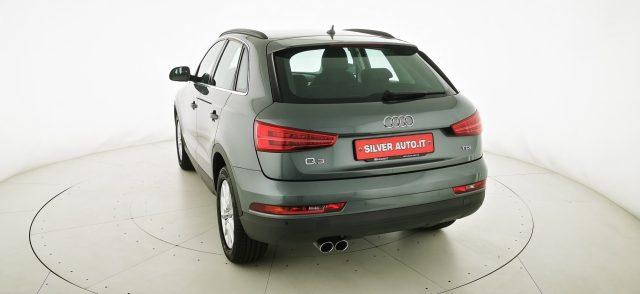 AUDI Q3 2.0 TDI 120 CV Business