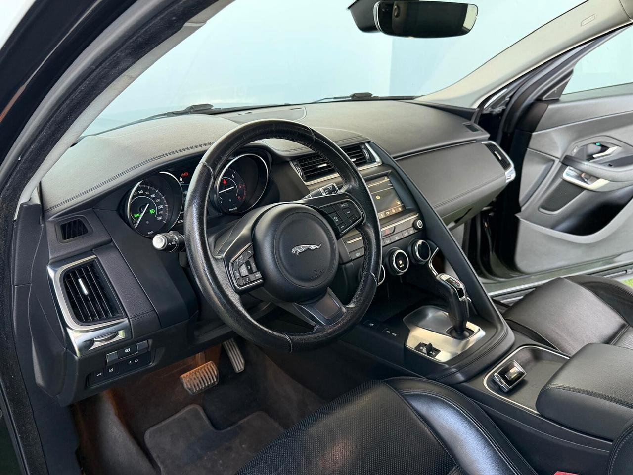 Jaguar E-Pace 2.0D 150 CV AWD R-Dynamic S