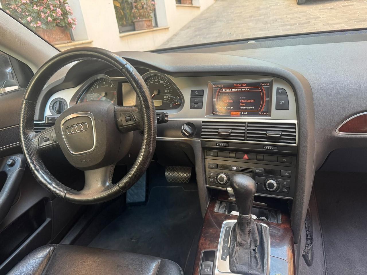 AUDI A6 3.0 V6 TDI quattro tiptronic Advanced