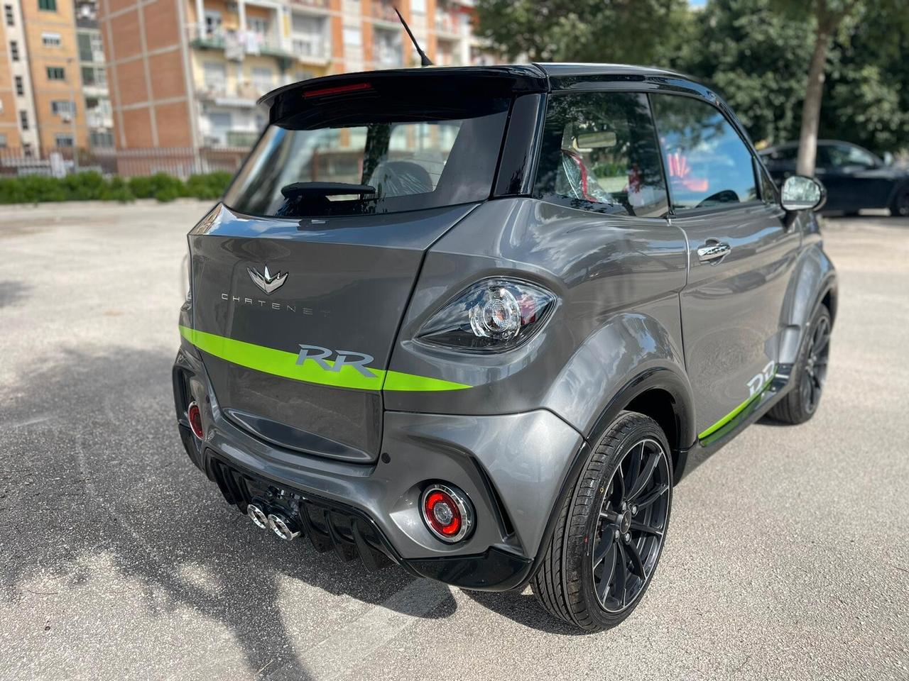 Minicar Chatenet CH46 RR tua da 215 euro al mese