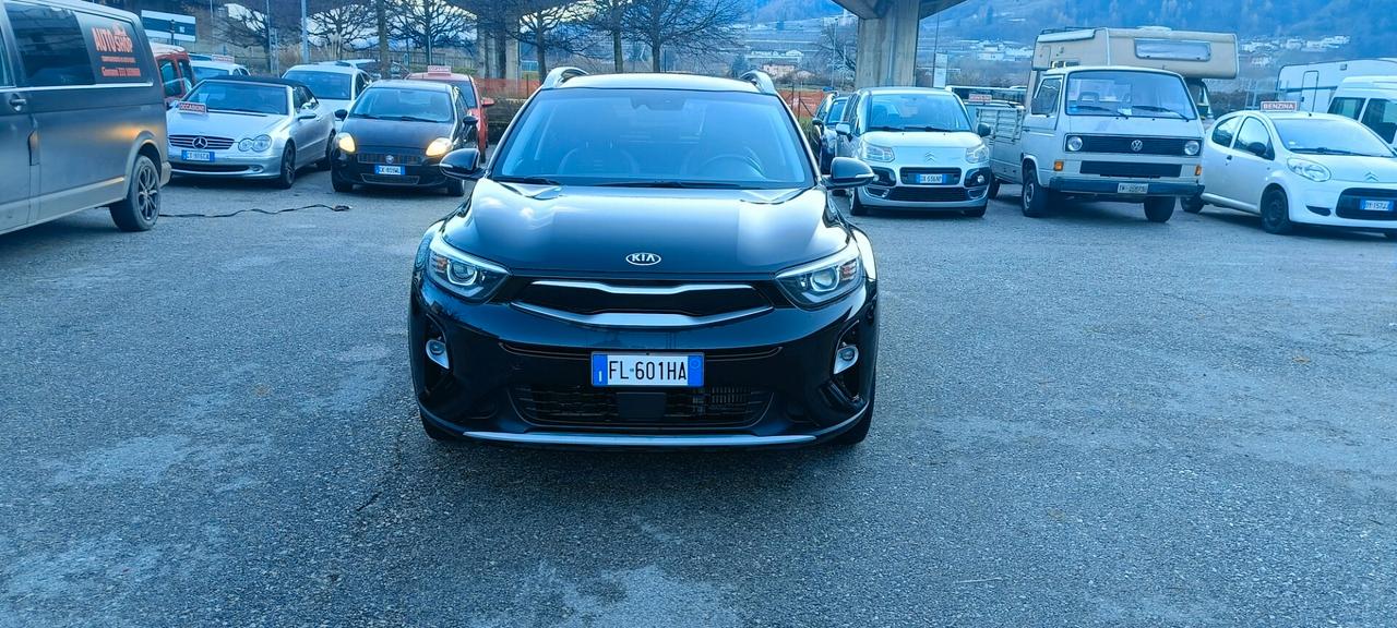 Kia Stonic 1.6 diesel sub/coupé