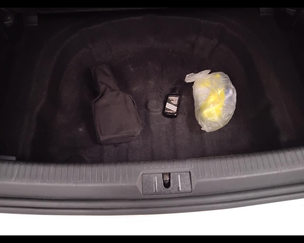 VOLKSWAGEN Golf VII 2017 5p - Golf 5p 1.6 tdi Executive 115cv dsg