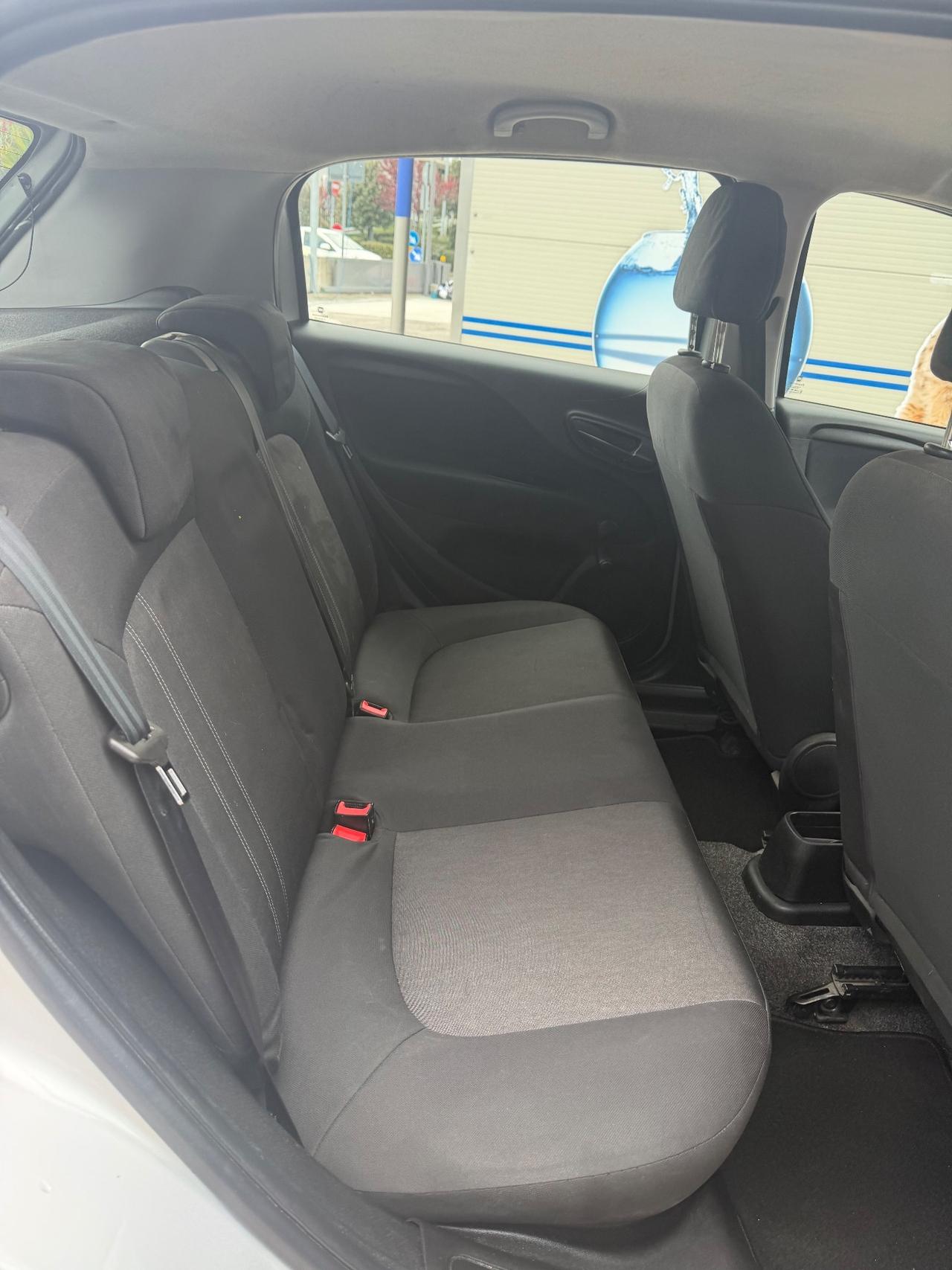 Fiat Punto 1.3 MJT II S&S 95 CV 5 porte Street