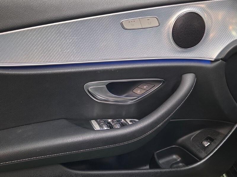 MERCEDES Classe E (W/S213) E 220 d S.W. 4Mati...