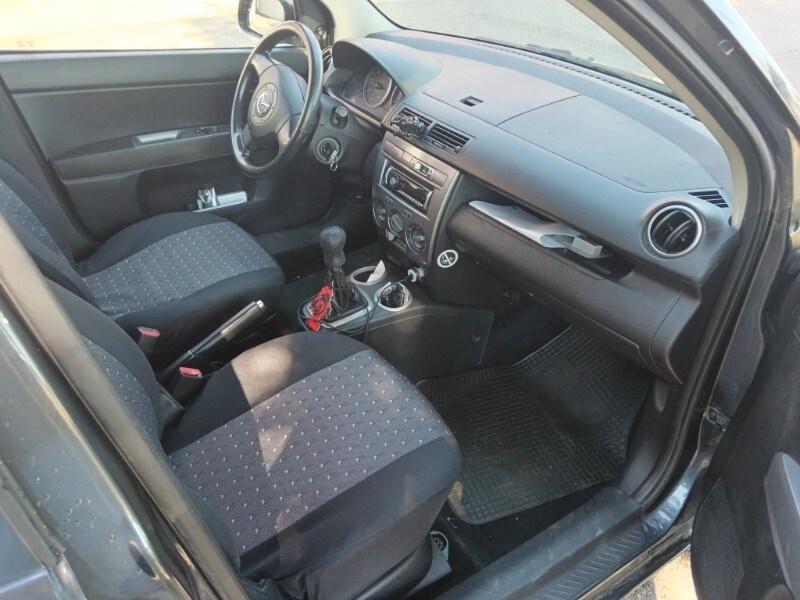 MAZDA Mazda2 1ª serie Mazda2 MY'06 1.4 TD 5p. ...