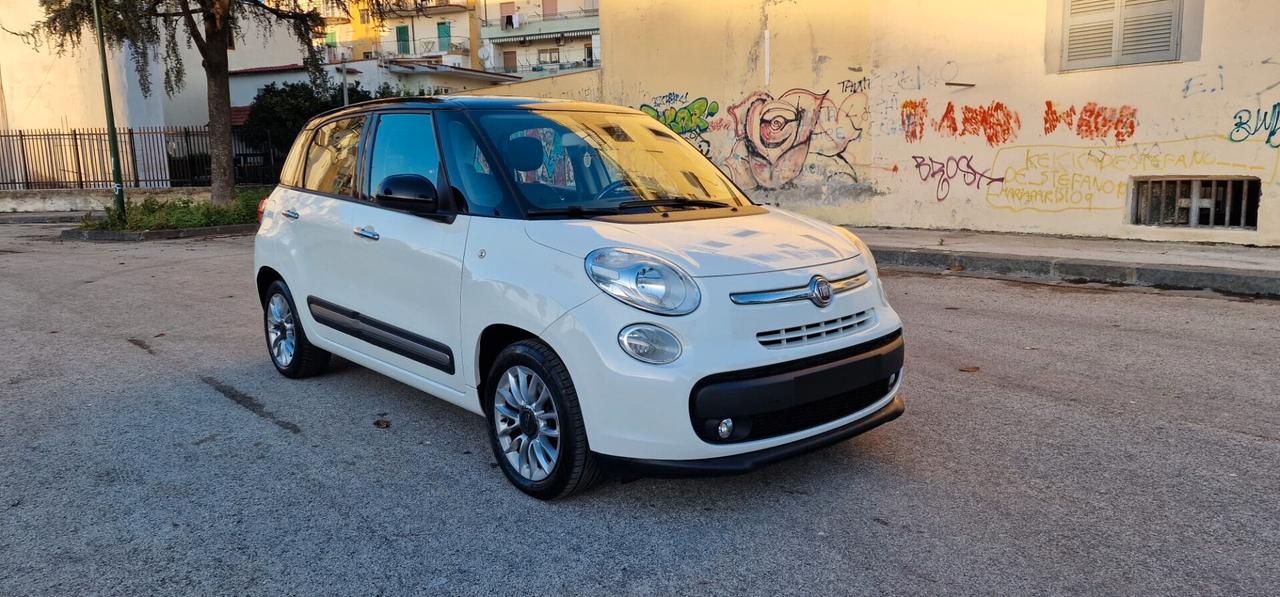 Fiat 500L 1.6 Multijet 120 CV Lounge Panoramic Edition