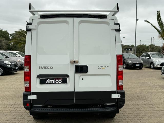 IVECO - Daily 35S12 2.3 HPI 120 CV Furgone