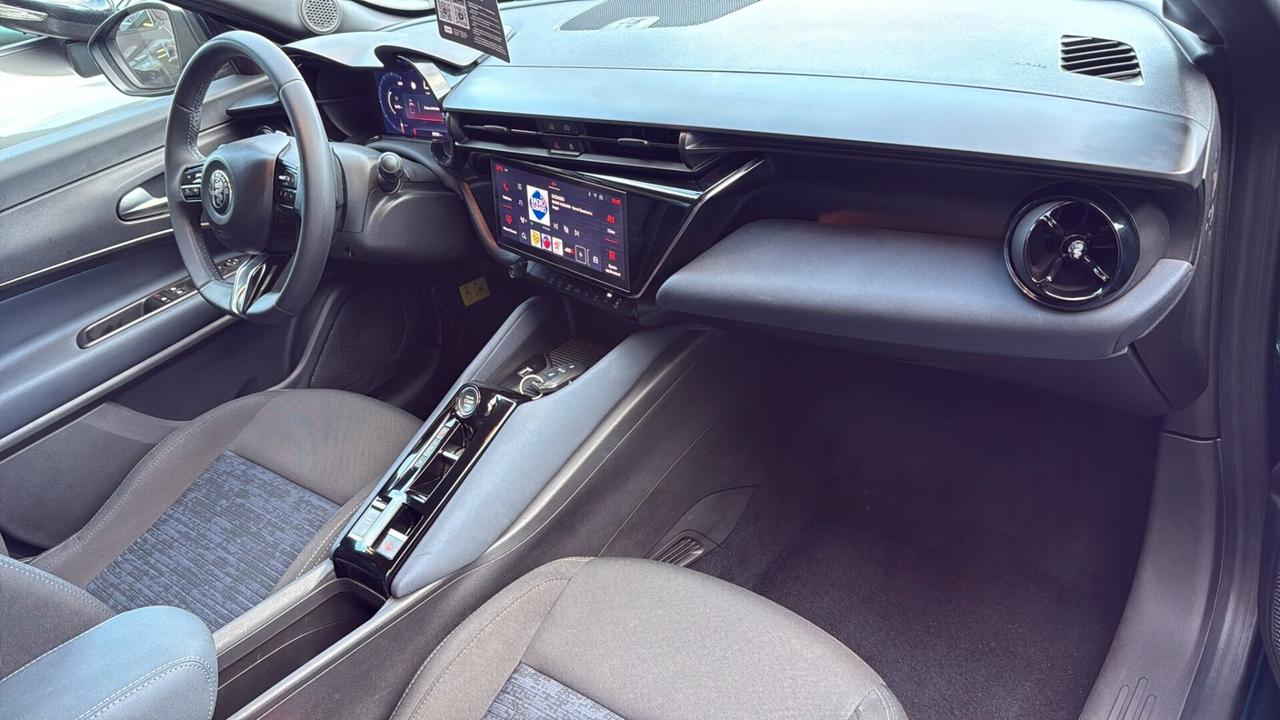 Alfa Romeo Junior 1.2 145 CV Hybrid eDCT6
