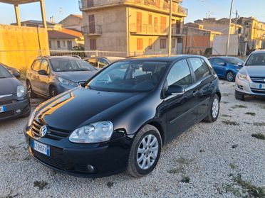 Volkswagen Golf 1.6 16V FSI 5p. Comfortline