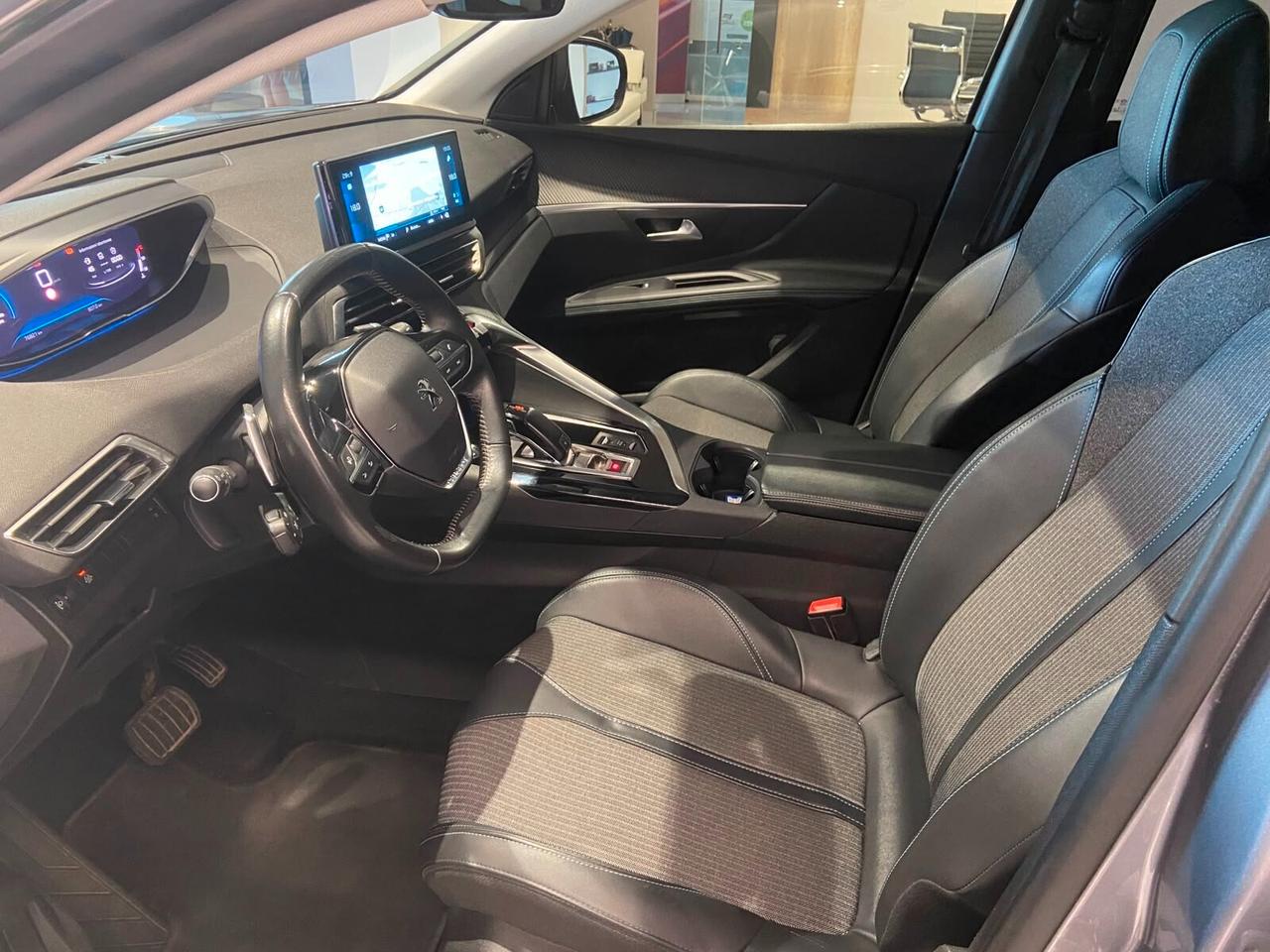 Peugeot 3008 BlueHDi 130 S&S Allure Pack