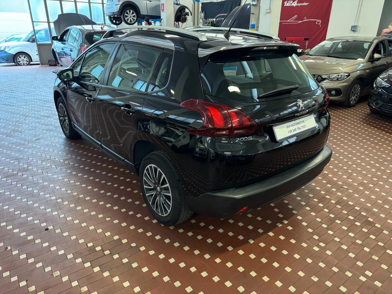 Peugeot 2008 PureTech 82 Active - IDEALE PER NEOPATENTATI