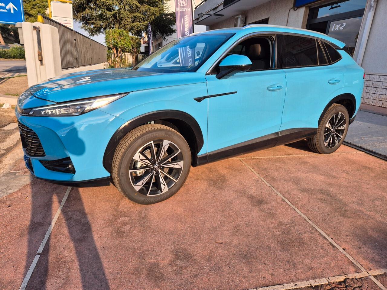 Mg Nuova HS 1.5 Luxury 170CV AT