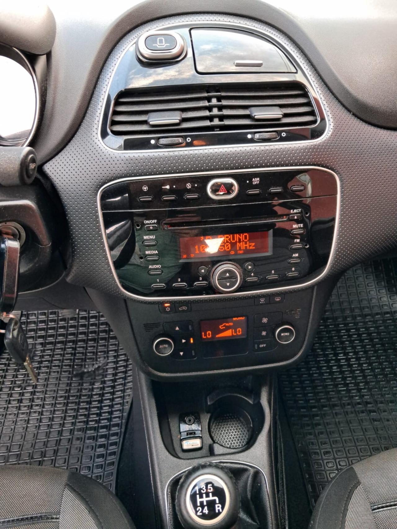 Fiat Punto Evo Punto Evo 1.4 5 porte Dynamic neopatentati