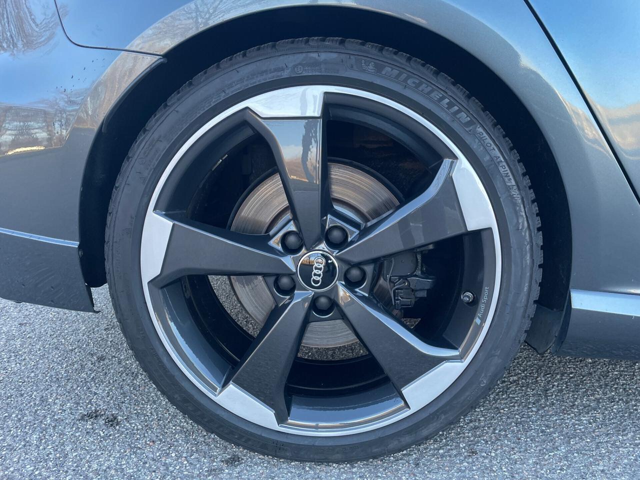 Audi A3 RS 3 SPB 2.5 TFSI quattro*Automatik*Pelle*Retrocamera*