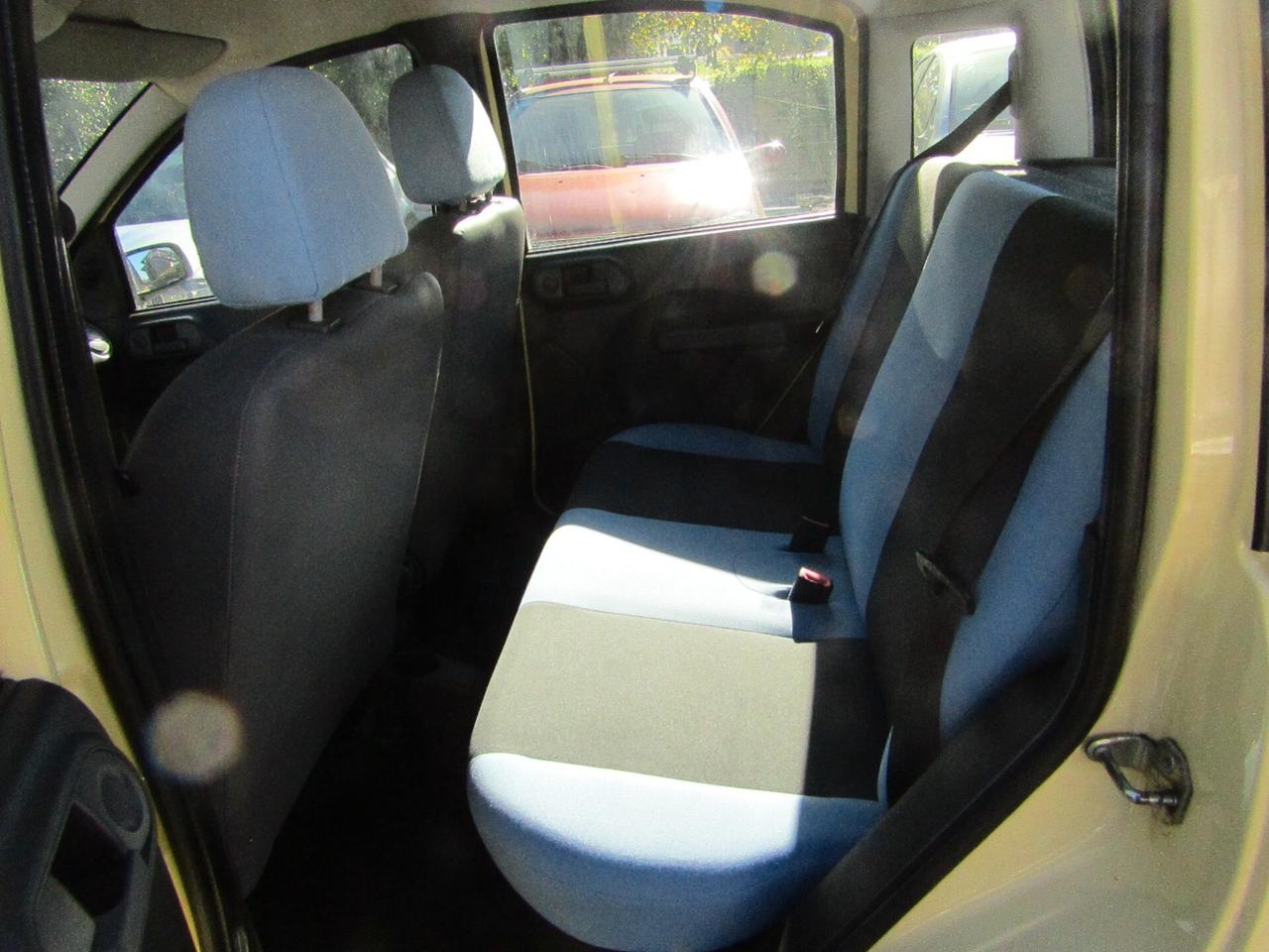 Fiat Panda 1.2 4x4 con GANCIO Traino