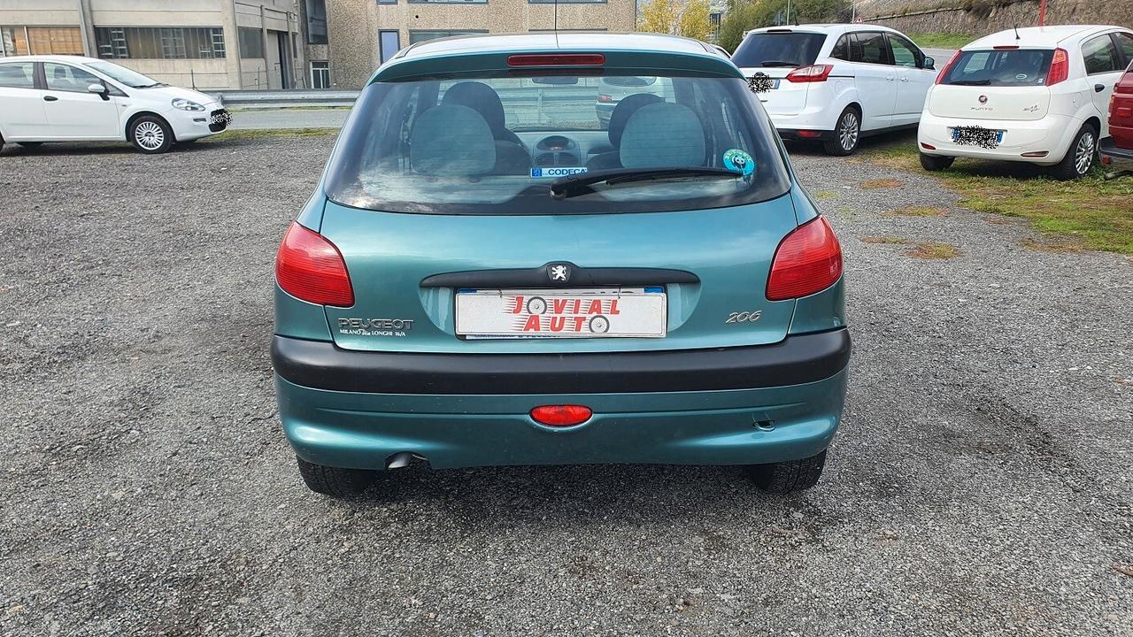 Peugeot 206 1.4 NEOPATENTATI