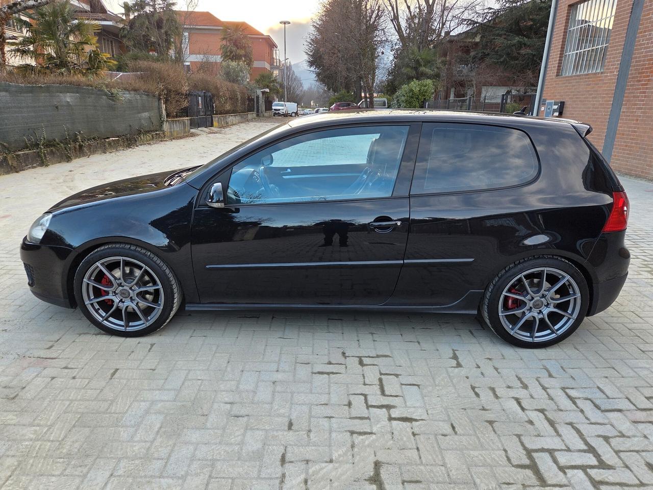 Volkswagen Golf GTI 2.0 16V TFSI 3p.