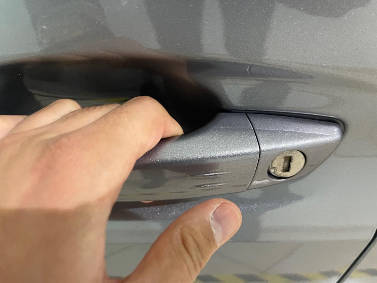 Peugeot 208 1.2 100cv 5 porte Allure NO VINCOLO DI FINANZIAMENTO