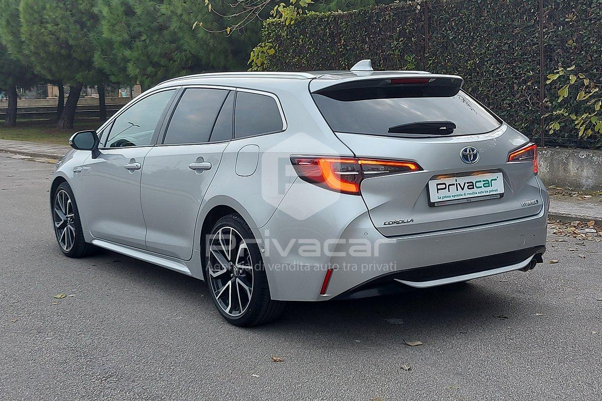 TOYOTA Corolla Touring Sports 2.0 Hybrid Lounge