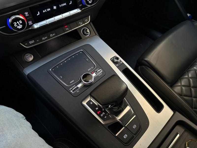 Audi Q5 2.0 TFSI 180kW hybrid quattro tiptronic