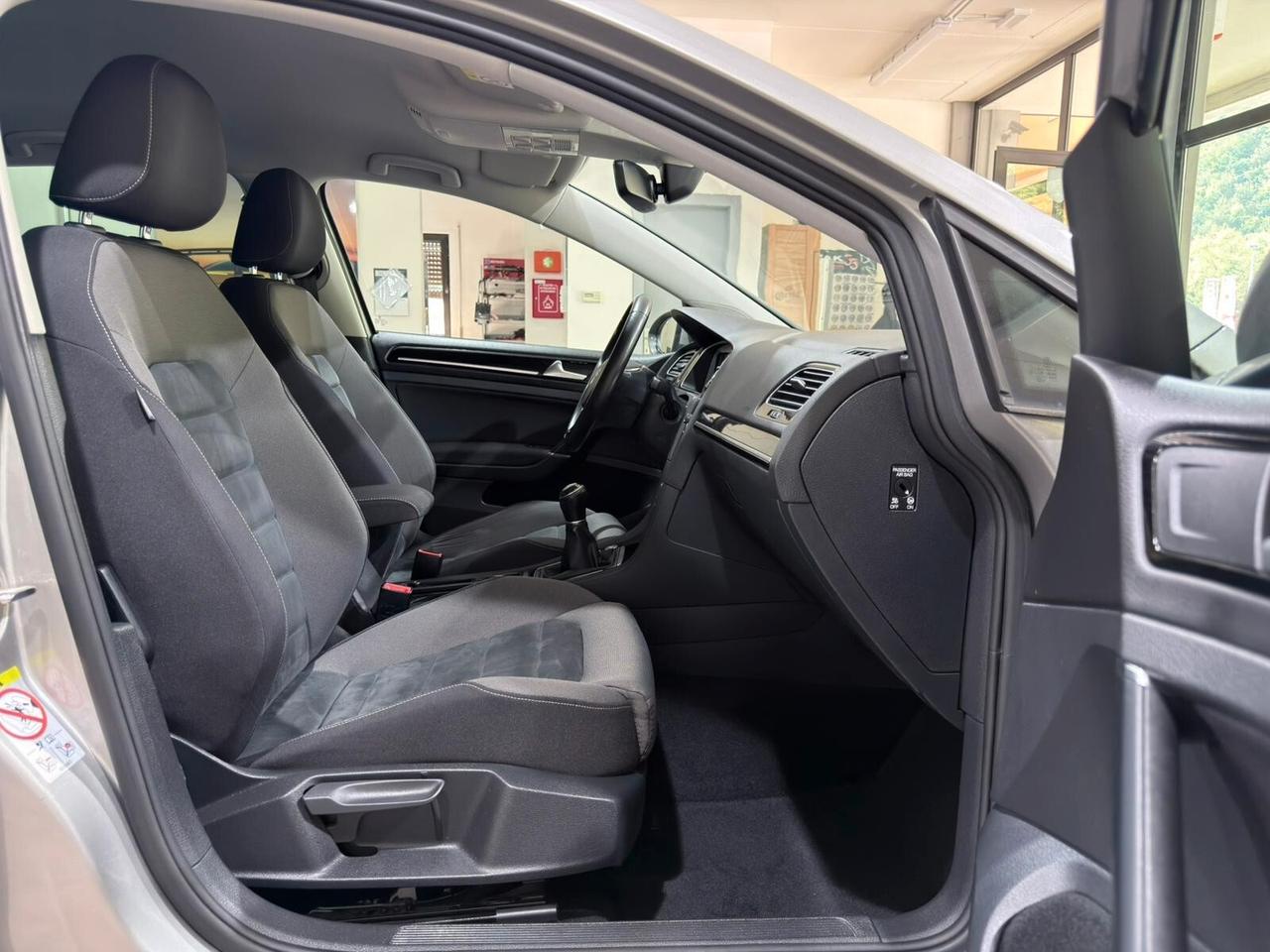 VOLKSWAGEN GOLF 7.5 1.6 TDI 115cv HIGHLINE 5p 2017