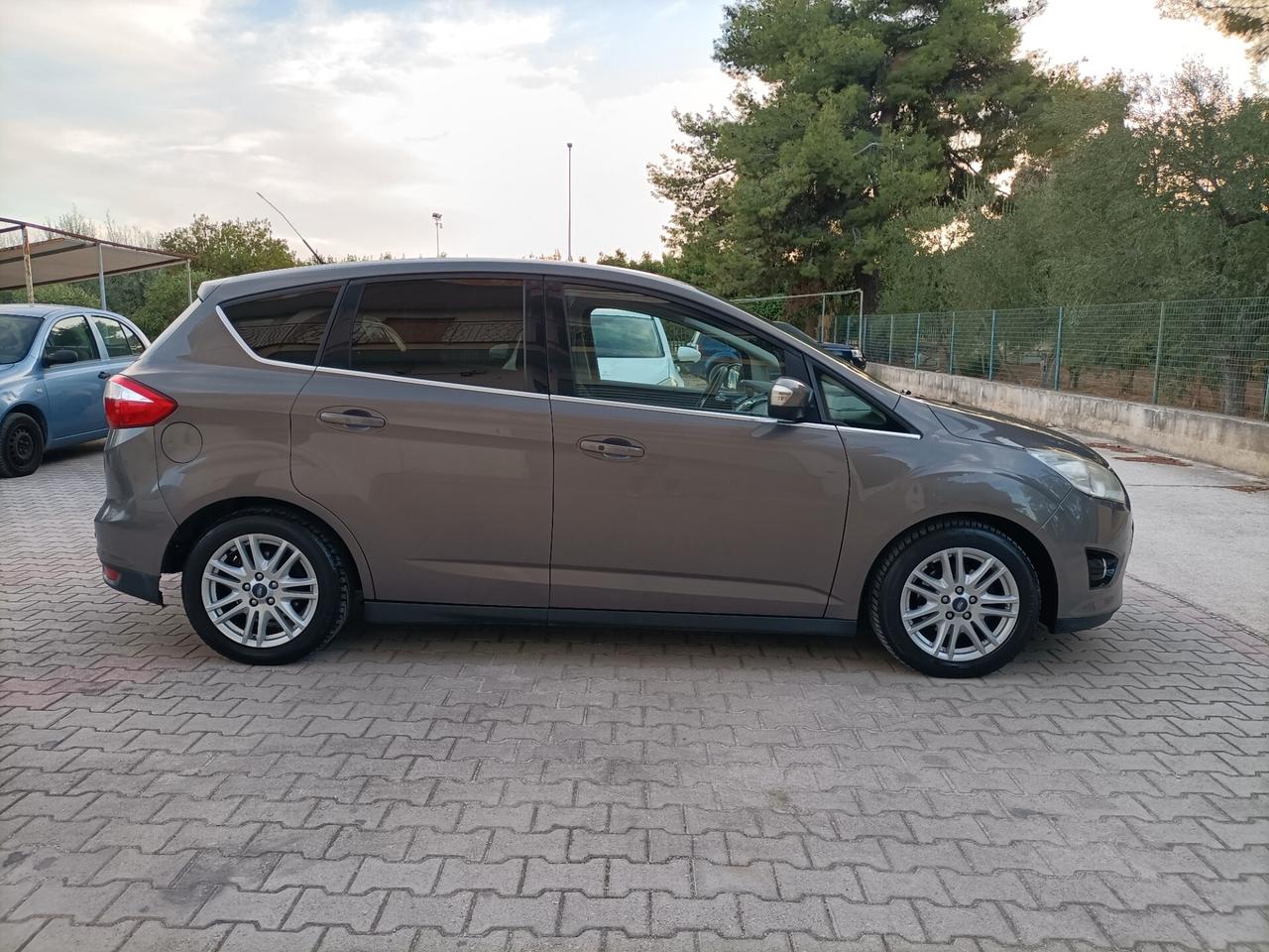 Ford C-Max 1.6 TDCi 115CV Titanium