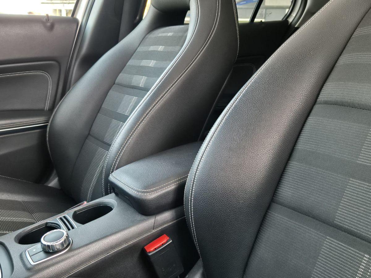 MERCEDES - Classe GLA - GLA 200 d Automatic 4Matic Sport-Tetto Apribile