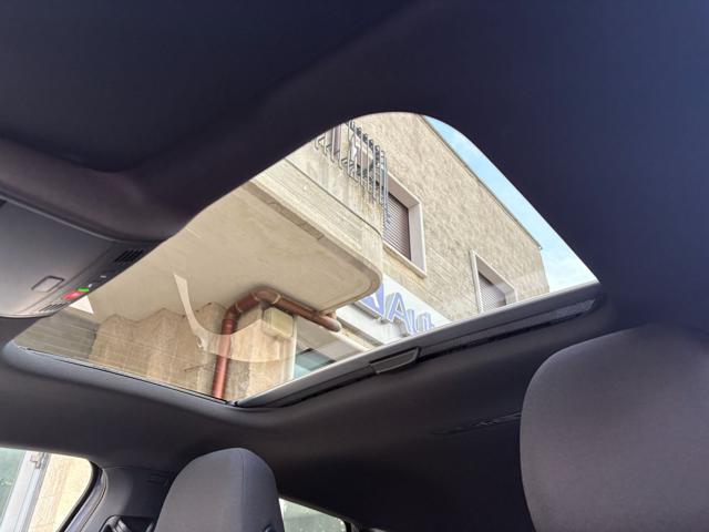 VOLKSWAGEN Taigo 1.0 TSI 116 CV DSG R-Line TETTO APR/PAN