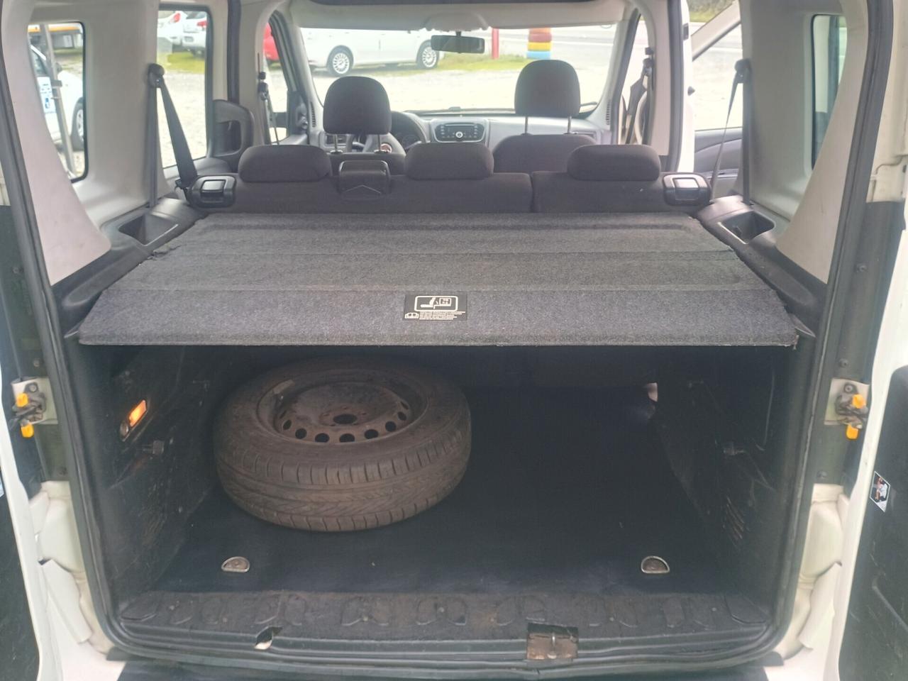 FIAT DOBLO 1.3 DIESEL NEOPATENTATI