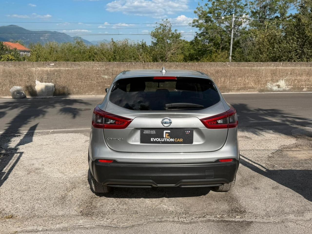 Nissan Qashqai 1.6 diesel Automatica