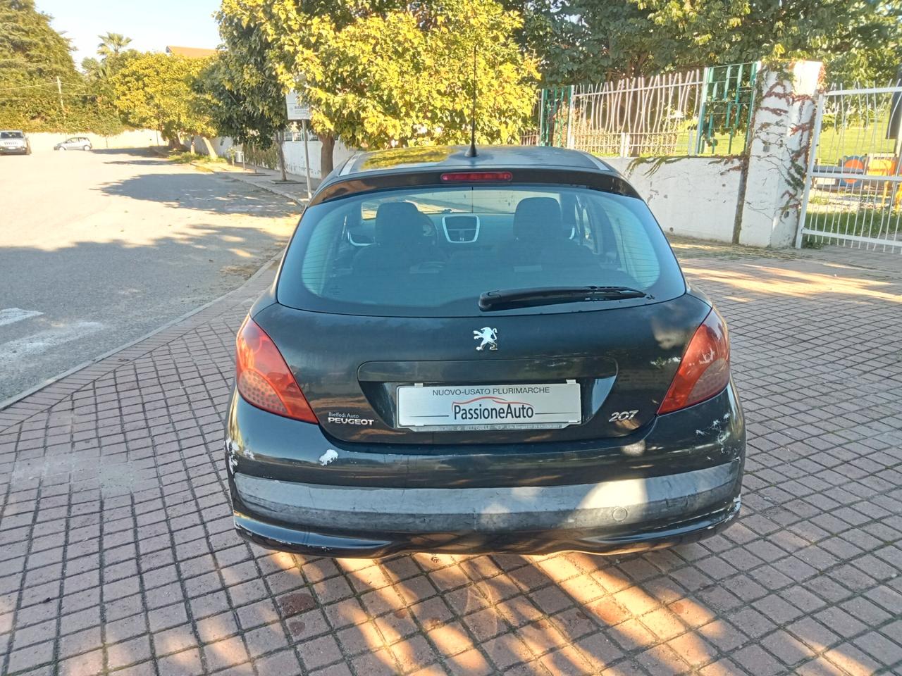 Peugeot 207 1.4 HDi 70 CV 5 Porte ok neopatentati