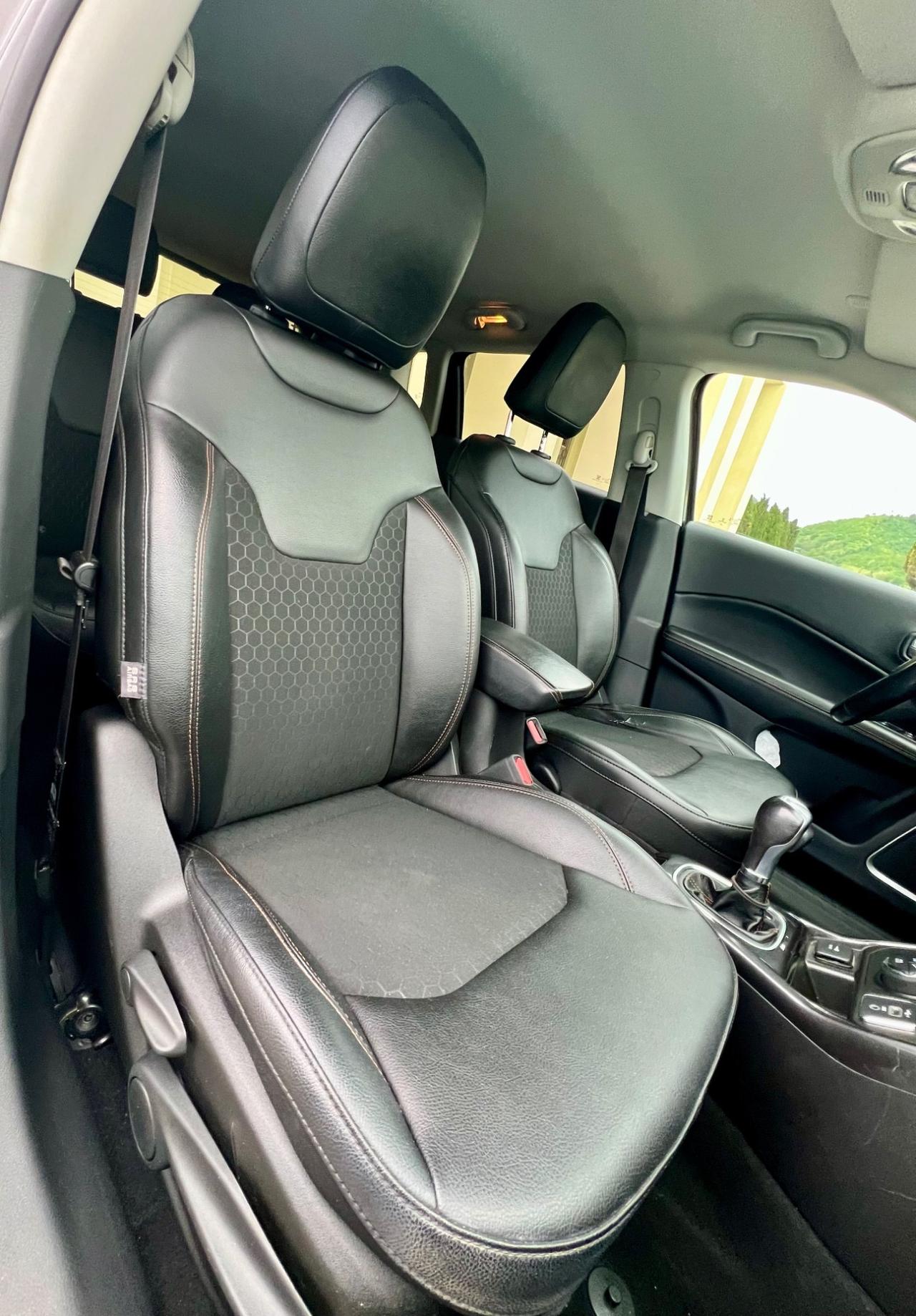 Jeep Compass 4x4 Limited Acc.Permute