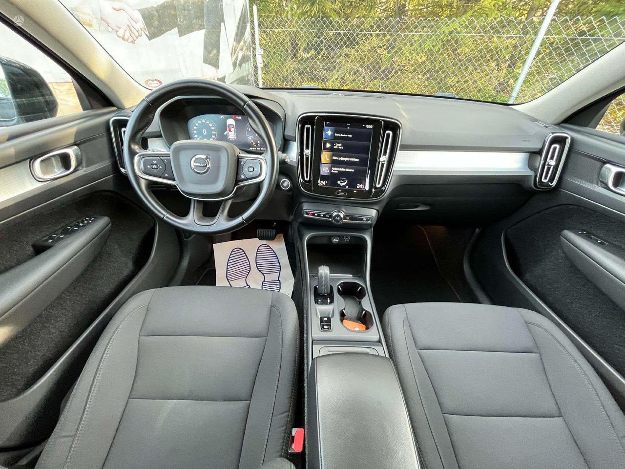 Volvo XC40 XC40, 2.0 l., SUV / crossove