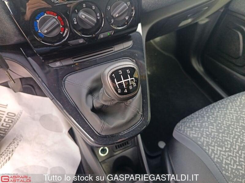 Lancia Ypsilon Ypsilon 1.0 FireFly 5 porte S&S Hybrid Silver Plus