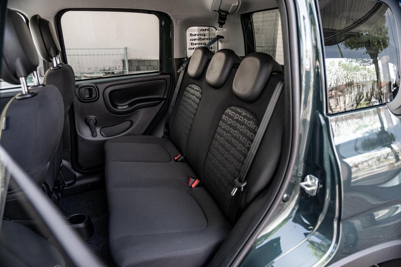 Fiat Pandina Cross 1.0 Hybrid