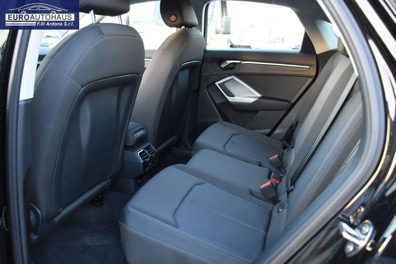 Audi Q3 Sportback 35 TDI S tronic Business Plus