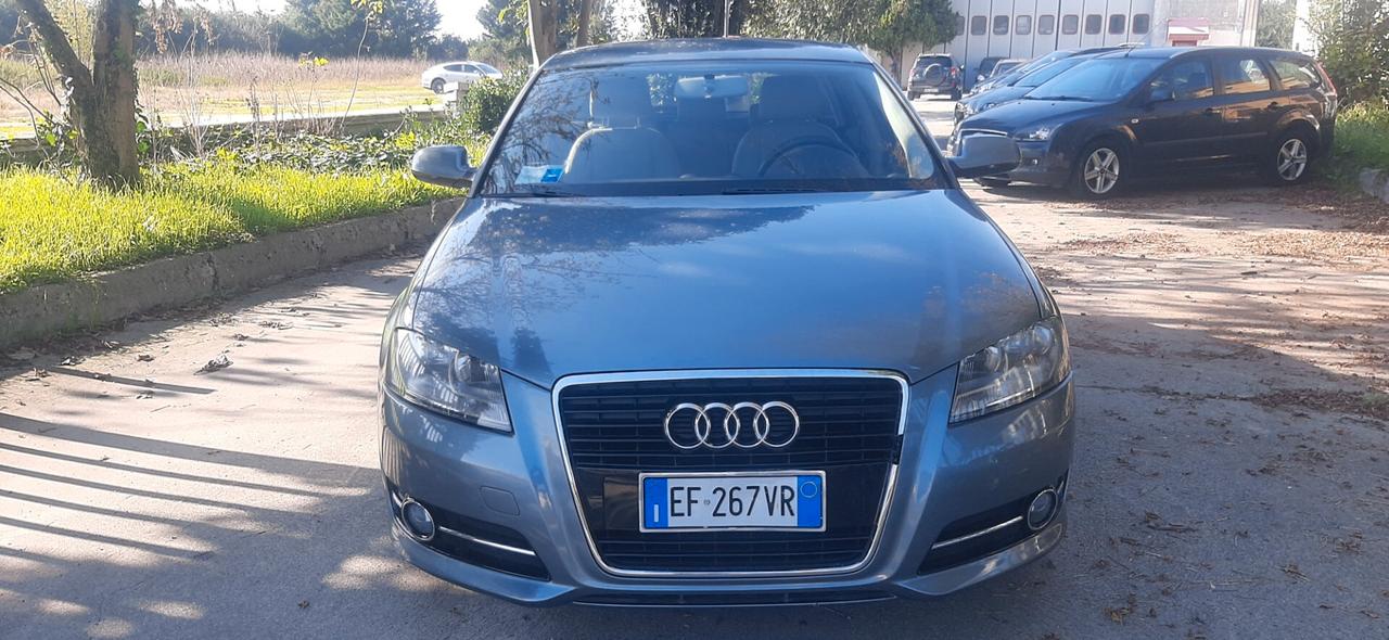 Audi A3 1.6 TDI 105 CV CR Ambition