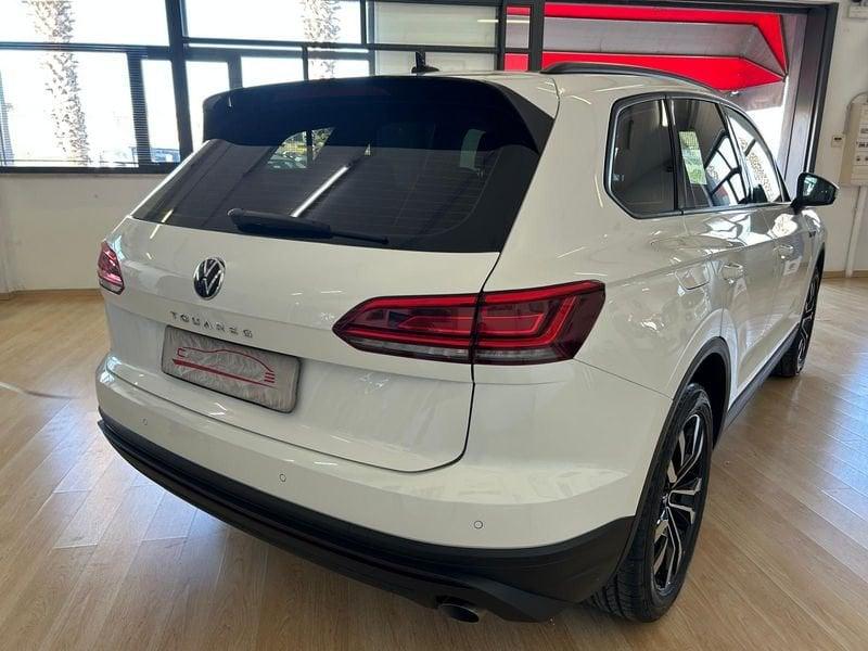 Volkswagen Touareg 3.0 V6 TDI SCR 170kW