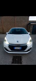 Peugeot 208 allure 1.5 diesel 2018 87 mila km