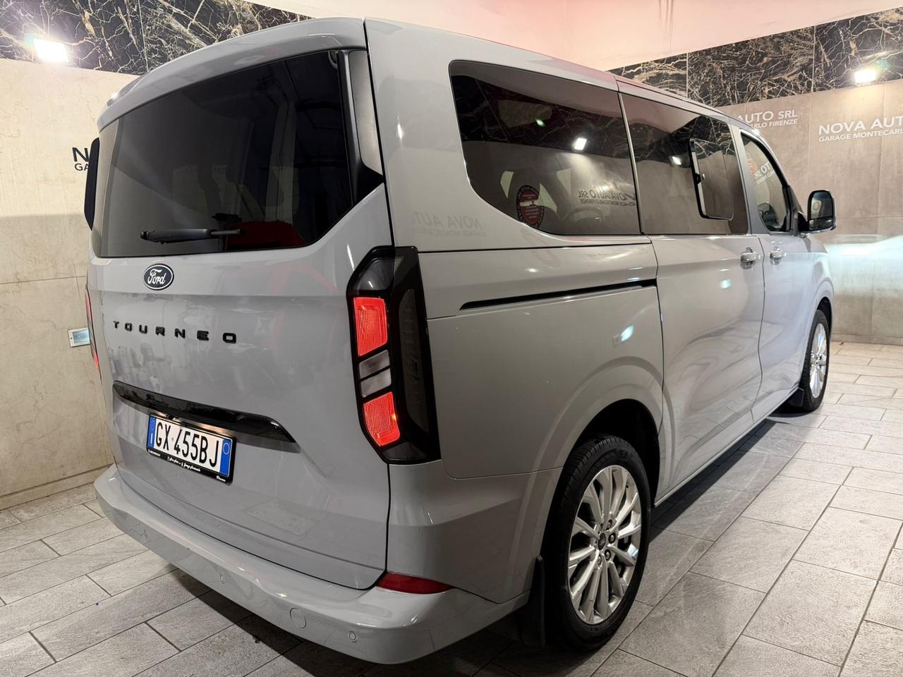 Ford Tourneo Custom 2.0 EcoBlue 170 CV aut. Titanium-X