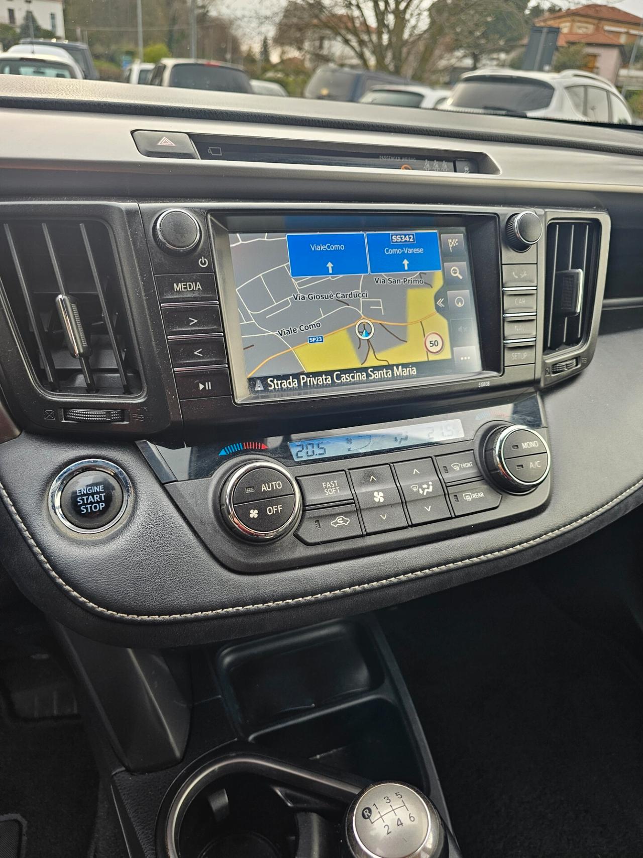 Toyota RAV 4 RAV4 2.0 D-4D 2WD Business