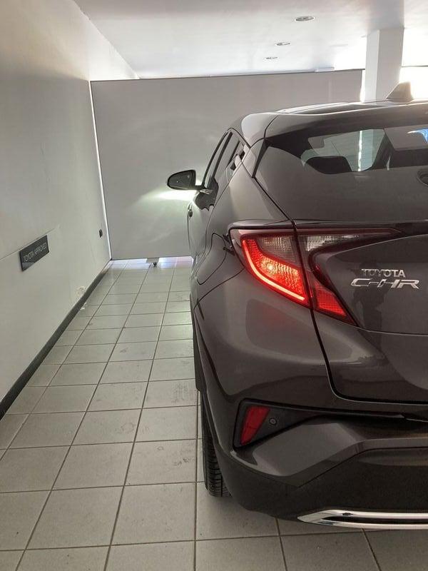 Toyota C-HR C-HR 2.0 Hybrid E-CVT Trend